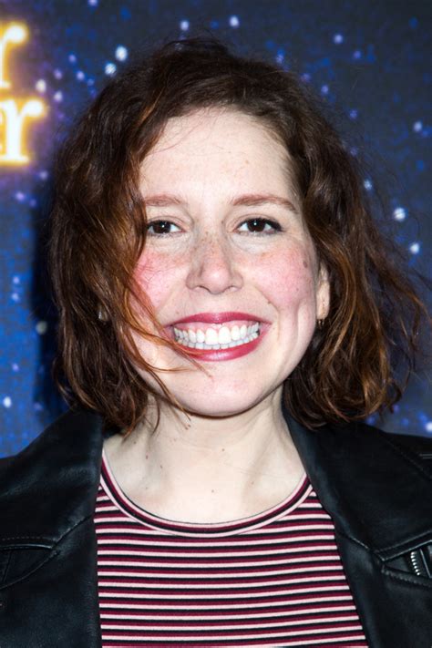 Vanessa P Bayer (@vanessabayer) • Instagram photos and videos.